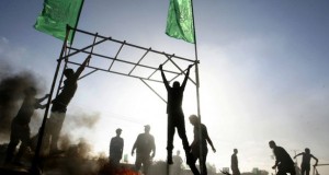 يديعوت: حماس لا تعرف مكان المخطوفين.. وصحفي اسرائيلي يتهم عائلة “القواسمي” بالوقوف خلف العملية