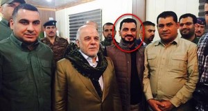 بلا تعليق: هذا الرجل كان يسير بالأمس خلف العبادي رئيس الوزراء الشيعي، واليوم لقي حتفه على يد الدولة الإسلامية!